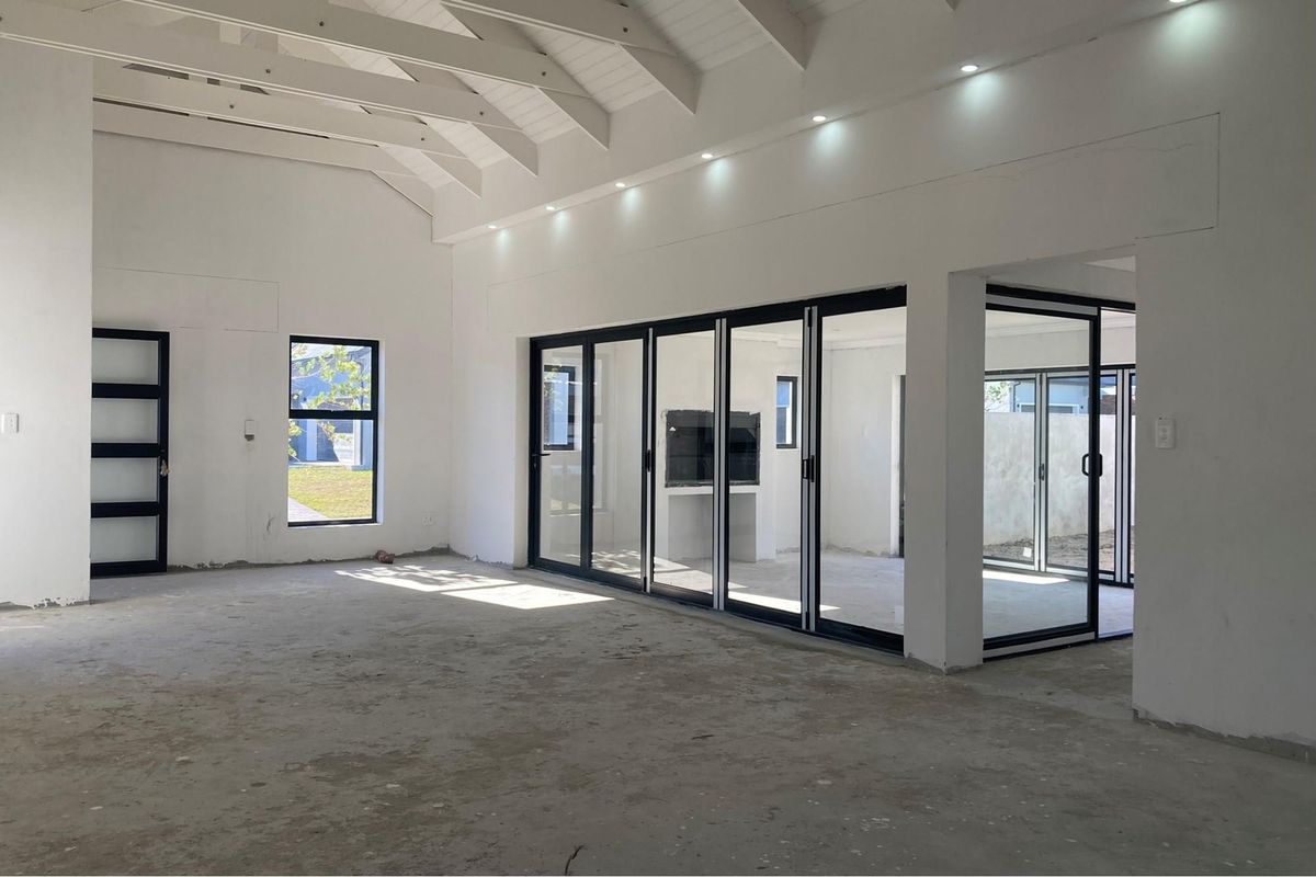 Turnkey Home in Paarl South, No Transfer Duty - Photo 5