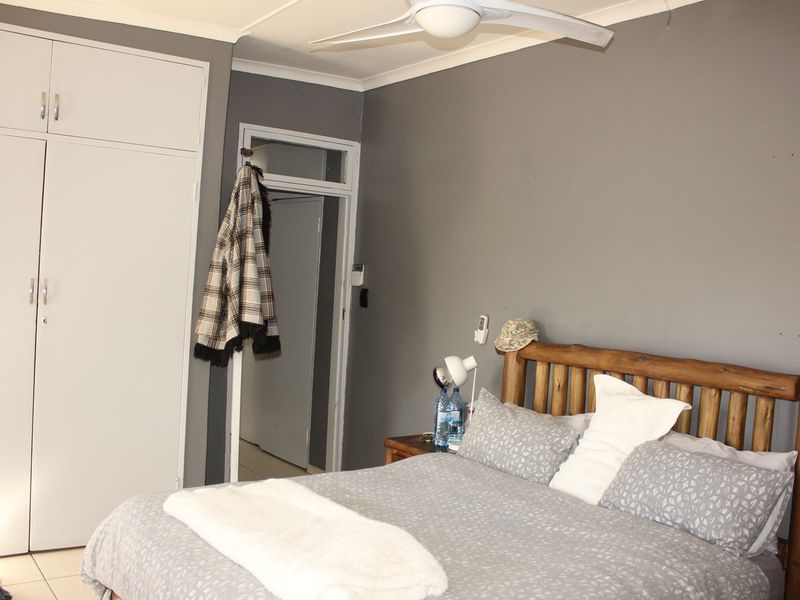 "Your Family's Sanctuary: Comfort, Security, and Style in Every Corner. - Photo 6