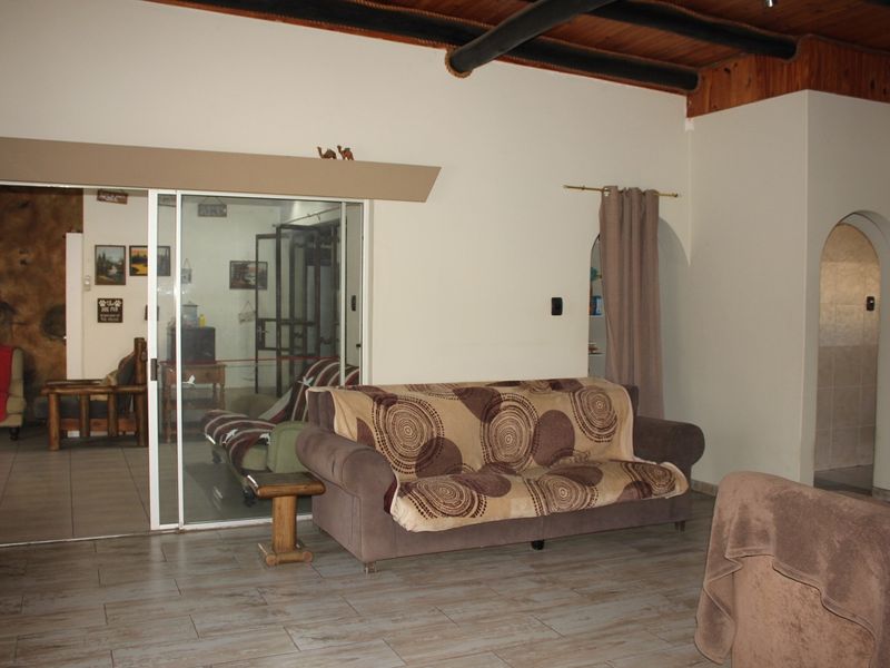 "Your Family's Sanctuary: Comfort, Security, and Style in Every Corner. - Photo 4