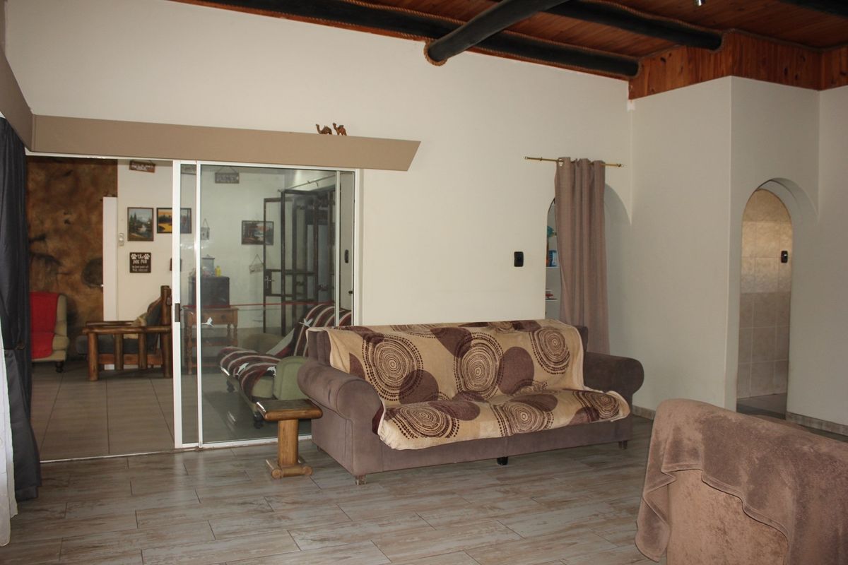 "Your Family's Sanctuary: Comfort, Security, and Style in Every Corner. - Photo 4