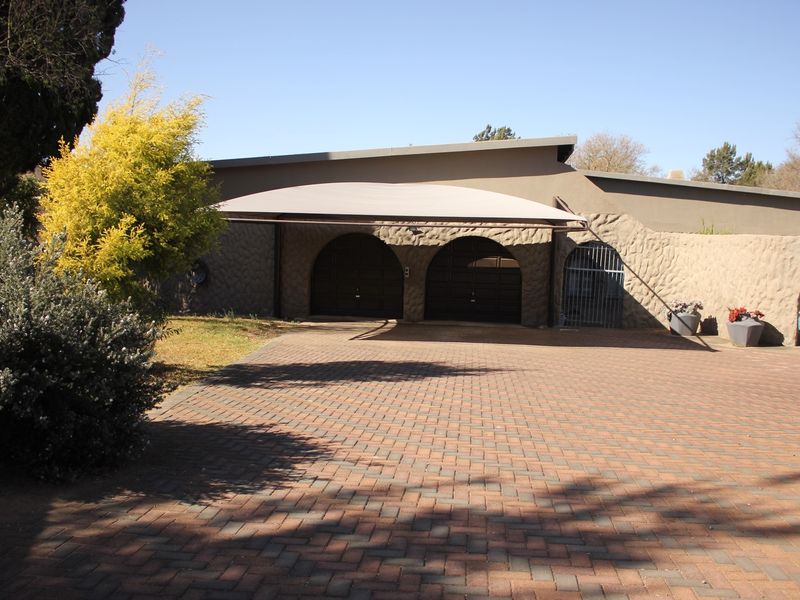 "Your Family's Sanctuary: Comfort, Security, and Style in Every Corner. - Photo 1