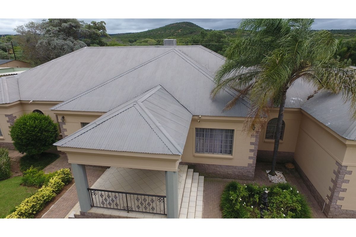 Elegant 7-Bedroom Home in Bela-Bela - Perfect for residence, or Air BnB-Pet Friendly - NEGOTIABLE - Photo 4