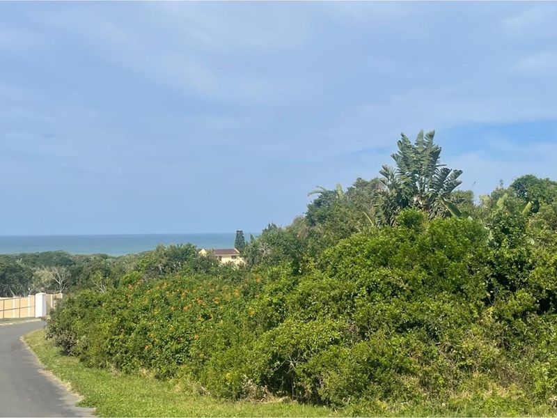 807m2 Corner Plot with Sea Views - Kaysers Beach - Photo 8