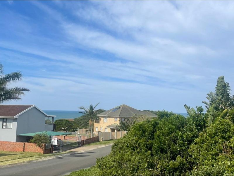 807m2 Corner Plot with Sea Views - Kaysers Beach - Photo 3