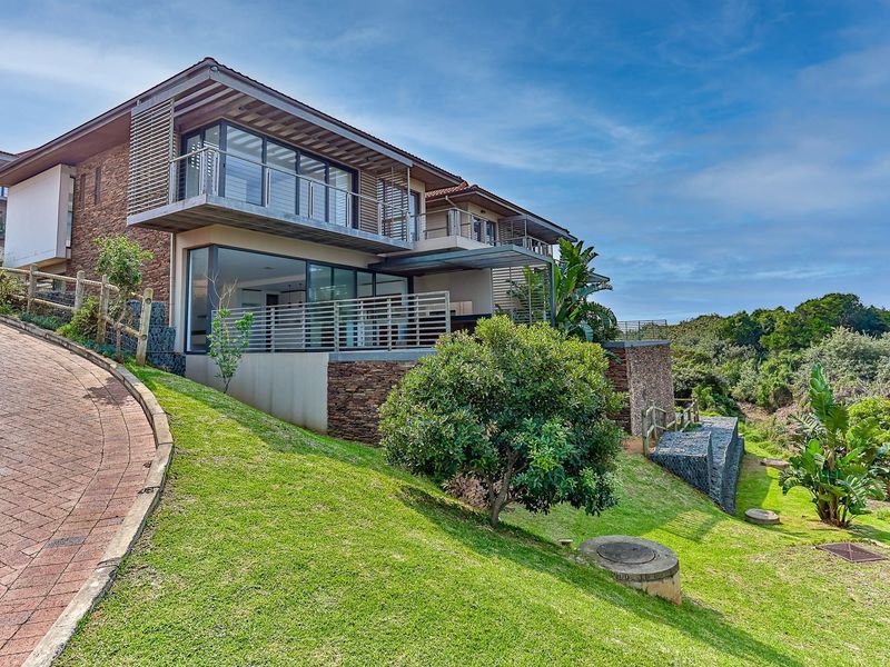 Beautiful 4 bedroom townhouse for sale in Zimbali Estate R7,800,000 - Photo 2