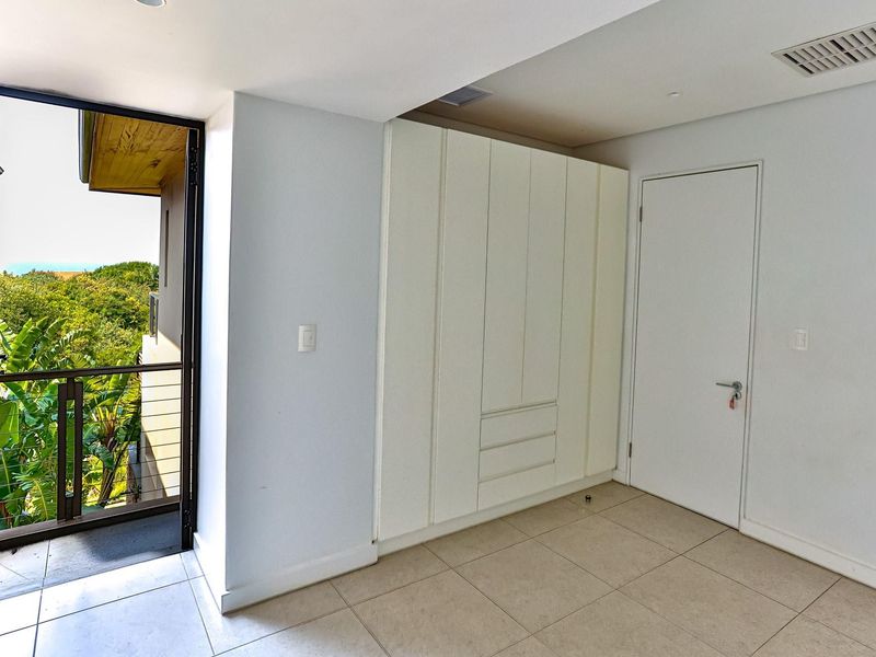 Beautiful 4 bedroom townhouse for sale in Zimbali Estate R7,800,000 - Photo 9
