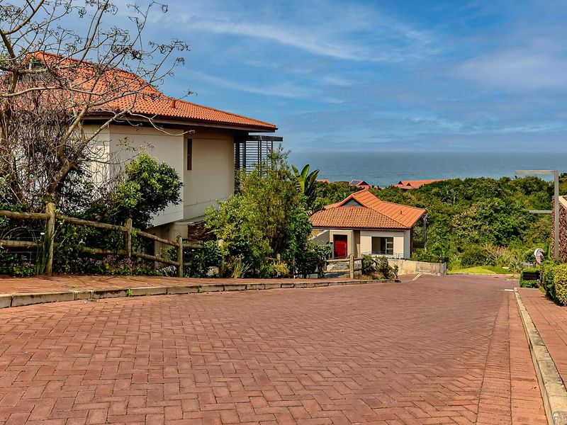 Beautiful 4 bedroom townhouse for sale in Zimbali Estate R7,800,000 - Photo 3