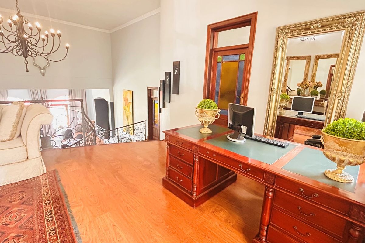 Ambassadorial Home Guesthouse in Prestigious Waterkloof Ridge | Exquisite Living, Unmatched views - Photo 4