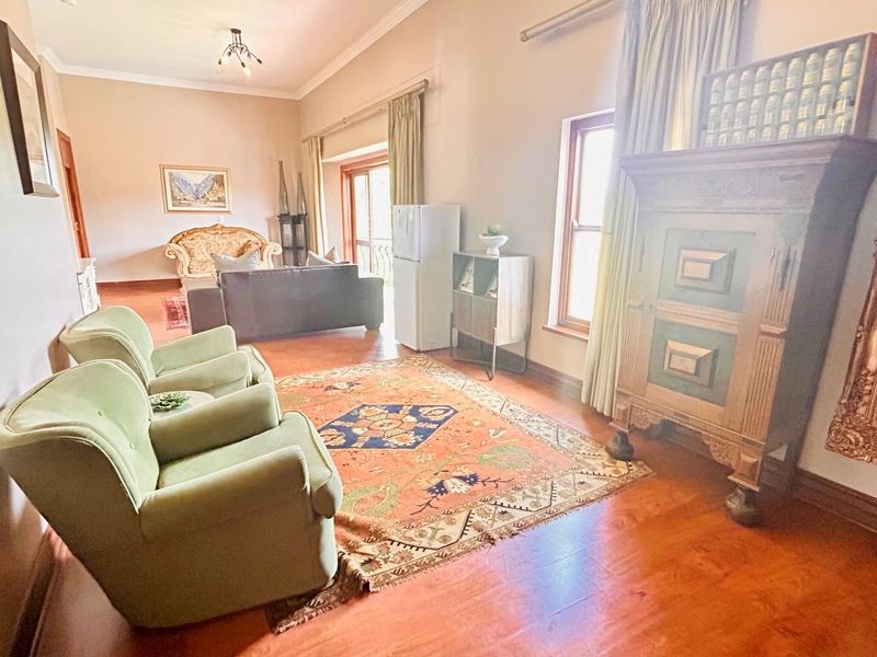 Ambassadorial Home Guesthouse in Prestigious Waterkloof Ridge | Exquisite Living, Unmatched views - Photo 9