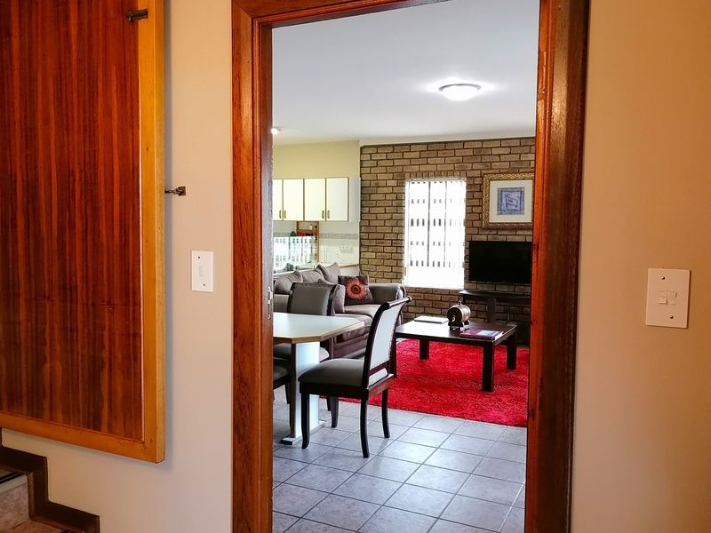 Spacious Dual-living Family home in Stilbaai West - Photo 9