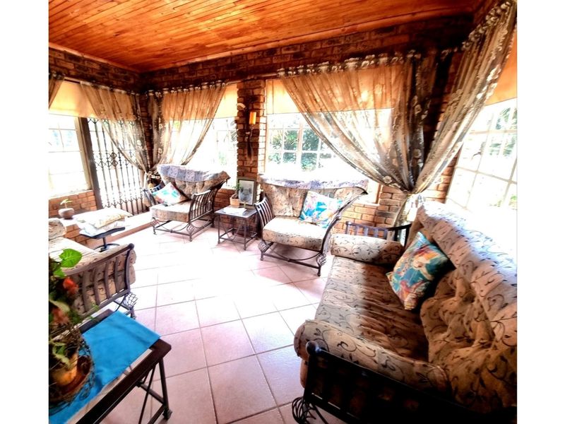 Beautiful 22 Ha Farm with 2 Houses, Bronkhorstspruit Rural - Photo 4