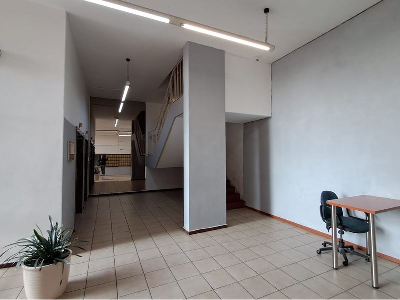 1 Bed Flat Apartment for sale in Kensington Johannesburg - Photo 2