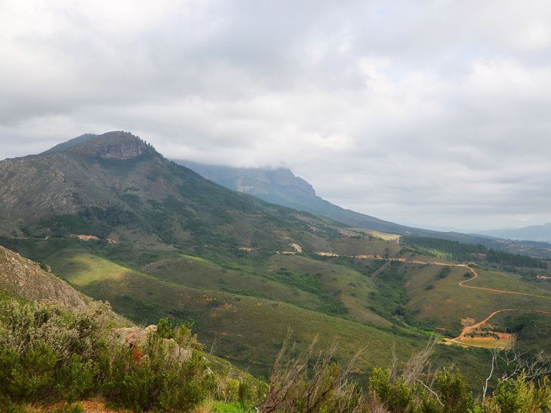 Prime Development Land in Bainskloof Pass - Zoned for Hotel Use or Residential Development - Photo 2