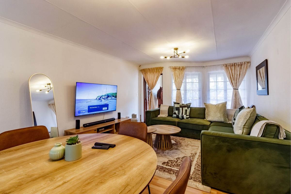 2 Bedroom Apartment For Sale in Morningside - Photo 3