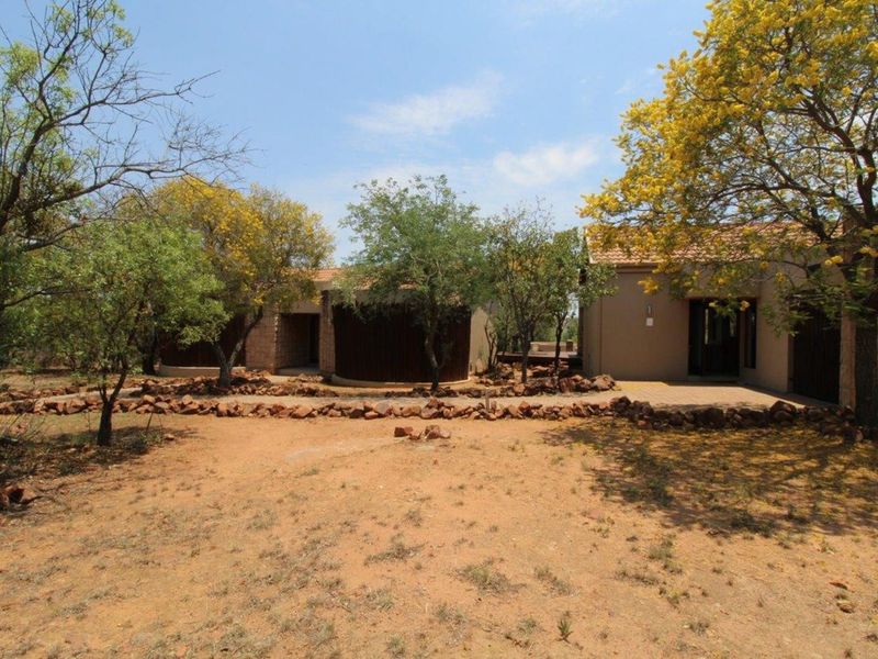 Elements Golf Estate: A Dream Home for Golf Lovers and Nature Enthusiasts - Photo 10