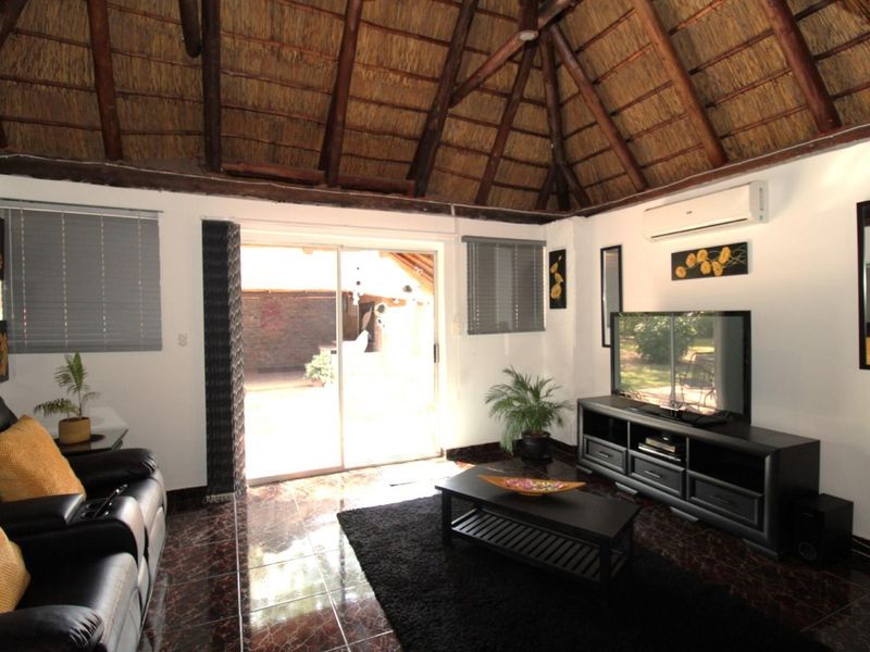 Charming Two-Bedroom Home in Estate  with Rustic Charm near Bela-Bela - Photo 4