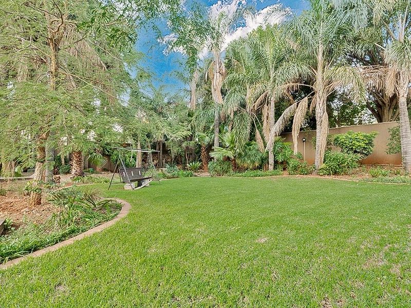 House For Sale in Bedfordview - Photo 5