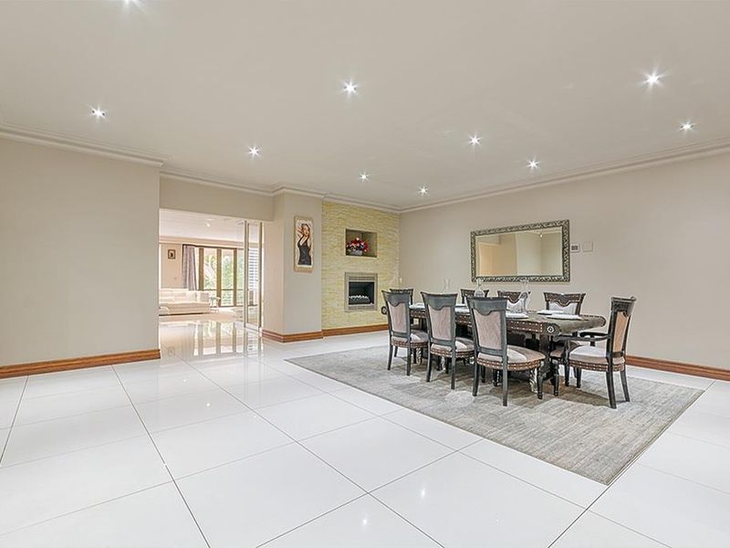 House For Sale in Bedfordview - Photo 9