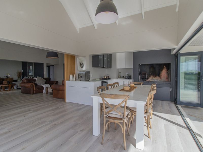 Luxury Country Living- Farmstyle -Langebaan - Photo 7