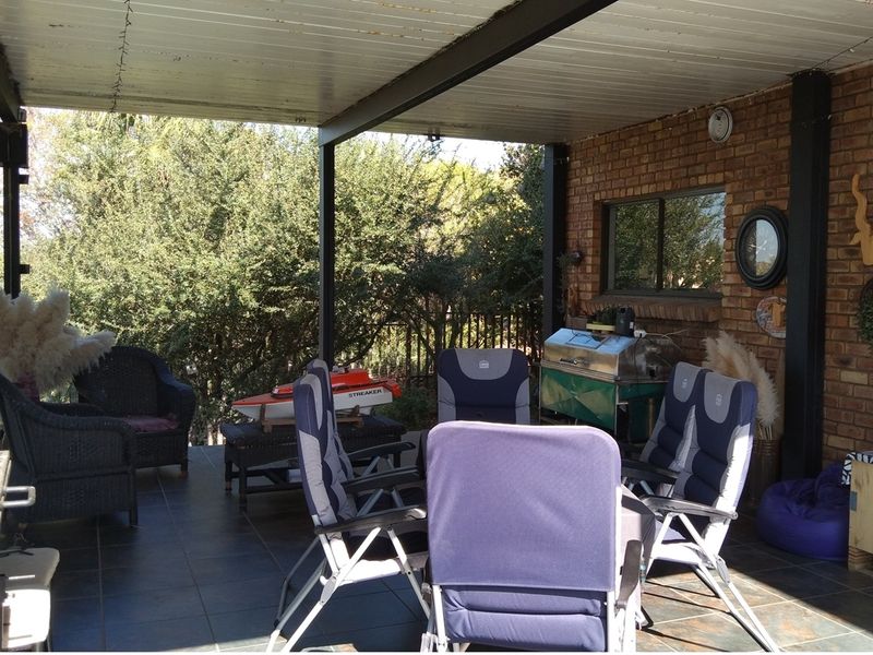 Bold Luxury with Spectacular 180 Degree Vaaldam Views - Photo 8