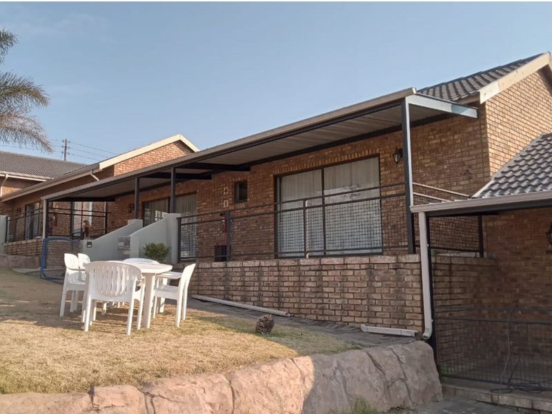 Bold Luxury with Spectacular 180 Degree Vaaldam Views - Photo 10