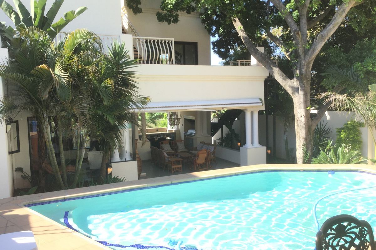 A Masterpiece of Opulence in Waterkloof - Photo 4