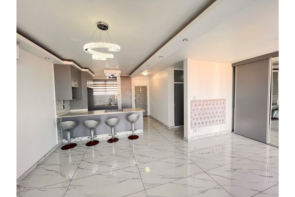 "Coastal Living: Modern South Beach Gem Awaits!" - Photo 5