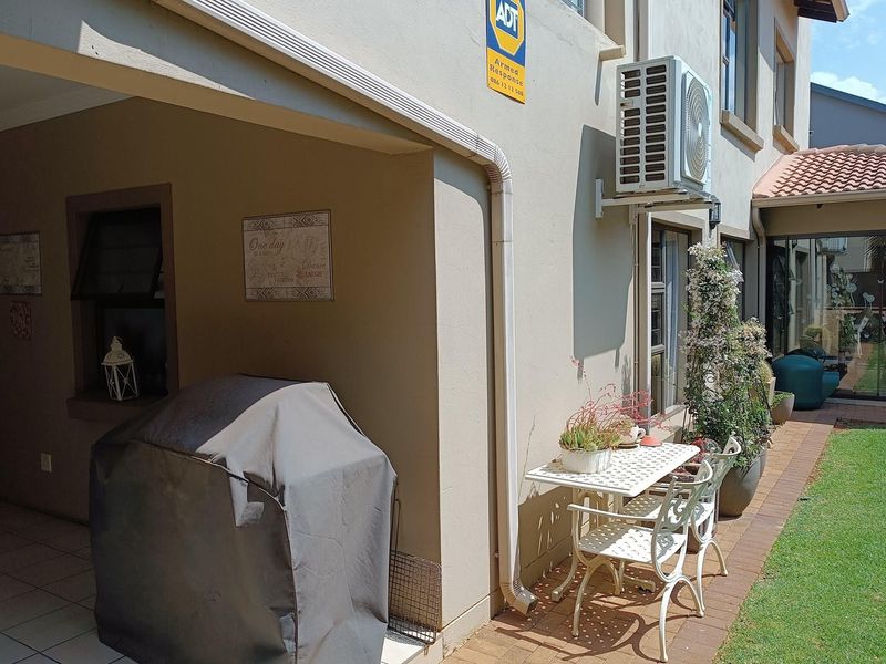 Lets Connect Heart and Home - Photo 5