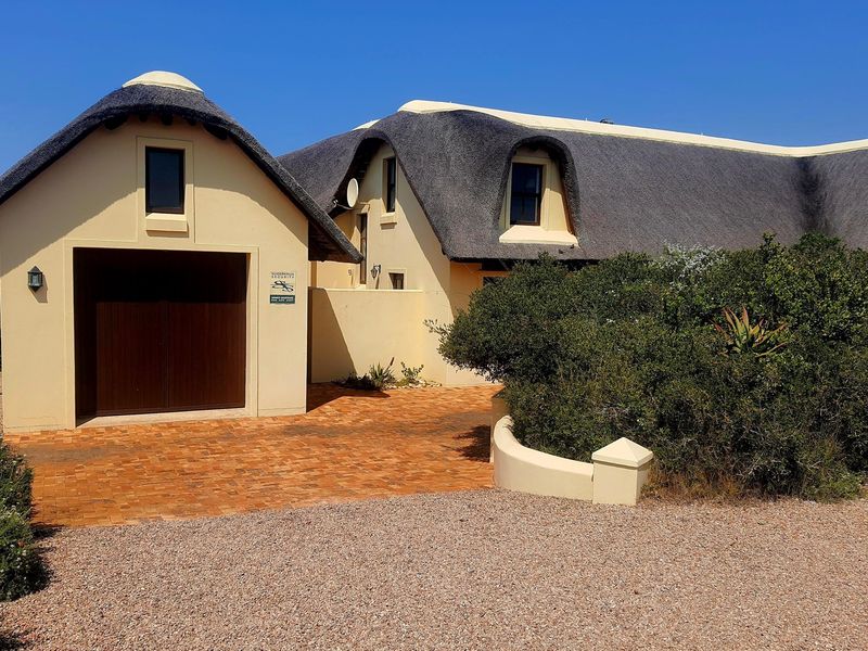 Elegant Eco-Estate Home in Western Cape. Close to Iconic Mossel Bay - Photo 4