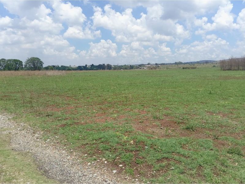 Charming Farmhouse Retreat in Witkop Meyerton Awaits You - Photo 6