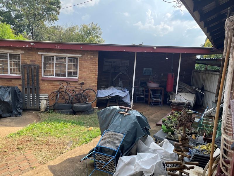 Perfect Family Home and Calling For Investors! - Photo 6