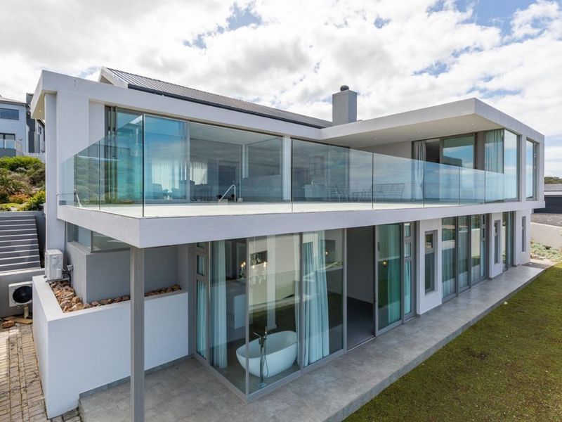 Elegant Home with Ocean, Cliff and Greenbelt Views! - Photo 6