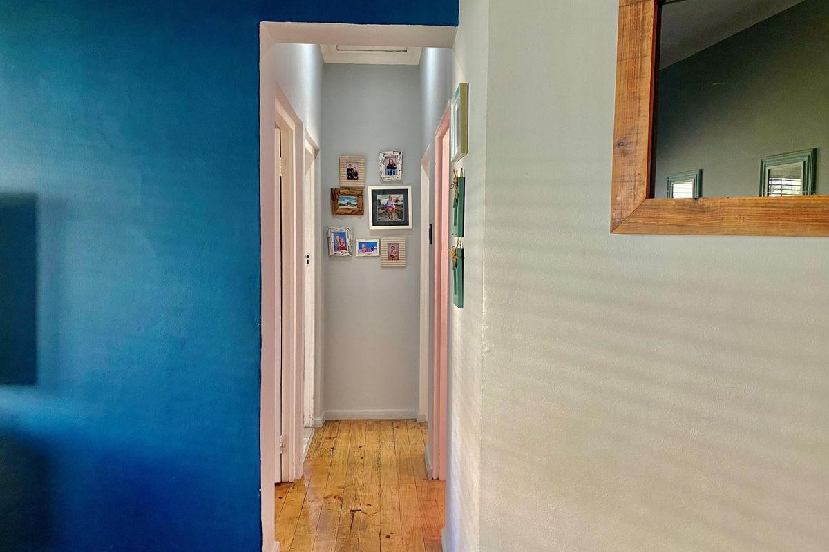 Coastal Character - Photo 3