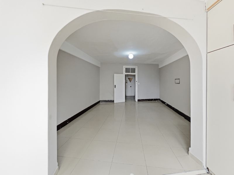 Charming Bachelor Apartment in South Beach for Sale - Photo 6
