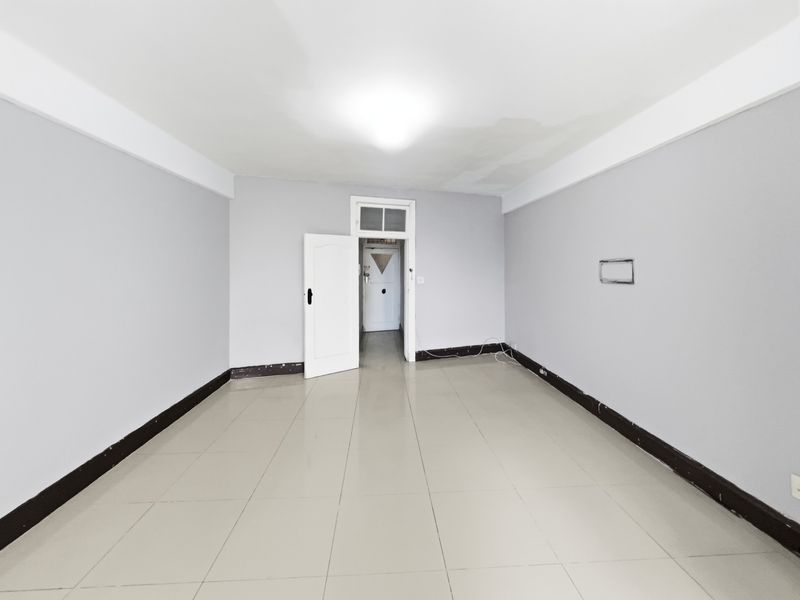 Charming Bachelor Apartment in South Beach for Sale - Photo 7