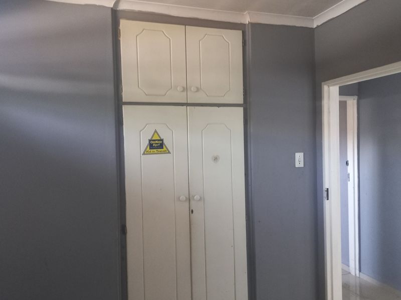 FAMILY HOUSE - Photo 7