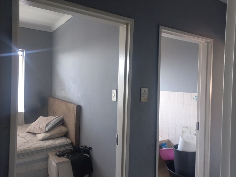 FAMILY HOUSE - Photo 9