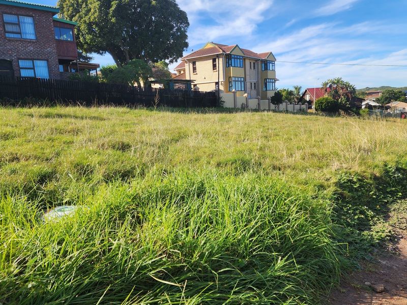 Large plot in Aston Bay - Photo 4