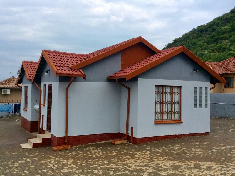 WHAT A BEAUTY IN TLHABANE WEST - Photo 4