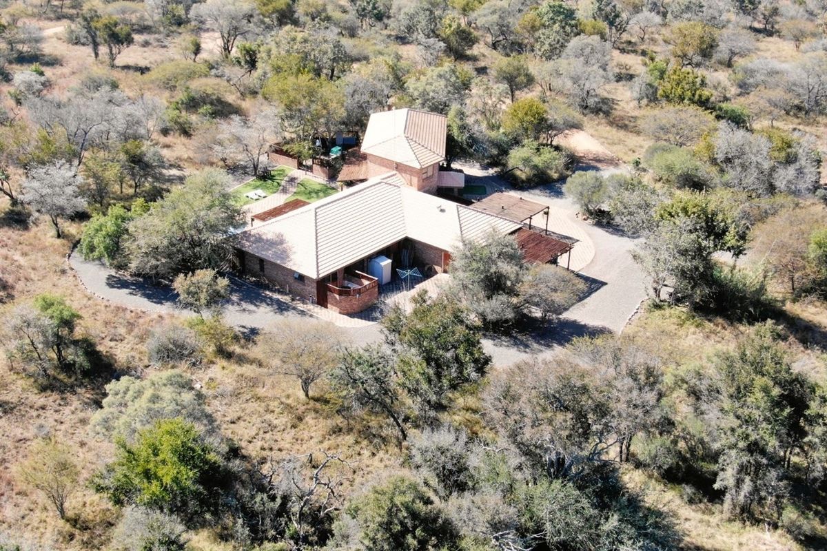 Exceptional full-title 5-bedroom family home For Sale in Shona Langa Nature Estate - Photo 4