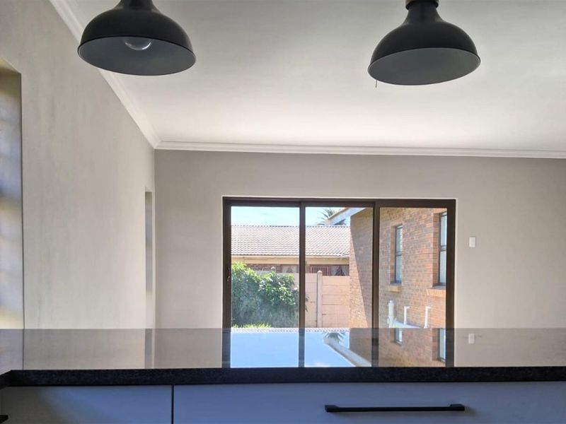 Brand-New 3-Bedroom Coastal Home for Sale in Wavecrest, Jeffreys Bay - Walking Distance to Beach - Photo 6