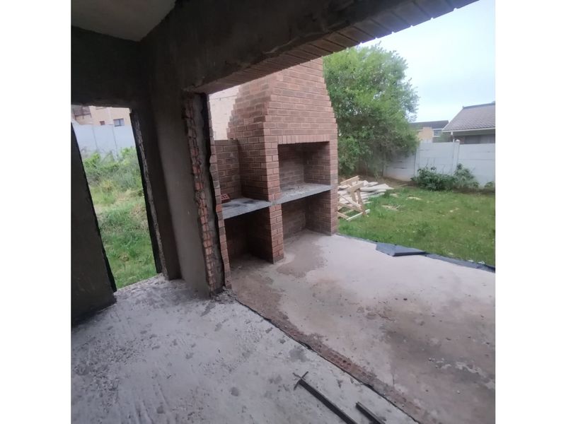 Almost completed 3-Bed Coastal Retreat (VAT included) - Photo 7