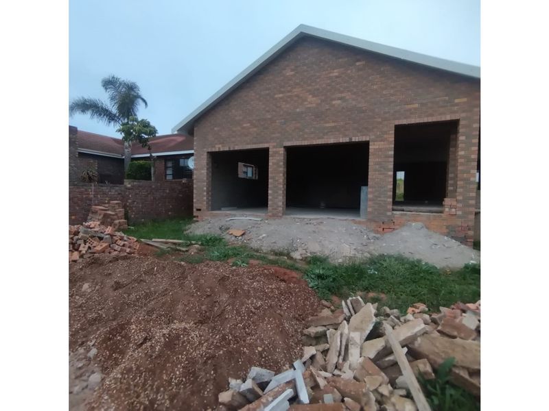 Almost completed 3-Bed Coastal Retreat (VAT included) - Photo 3