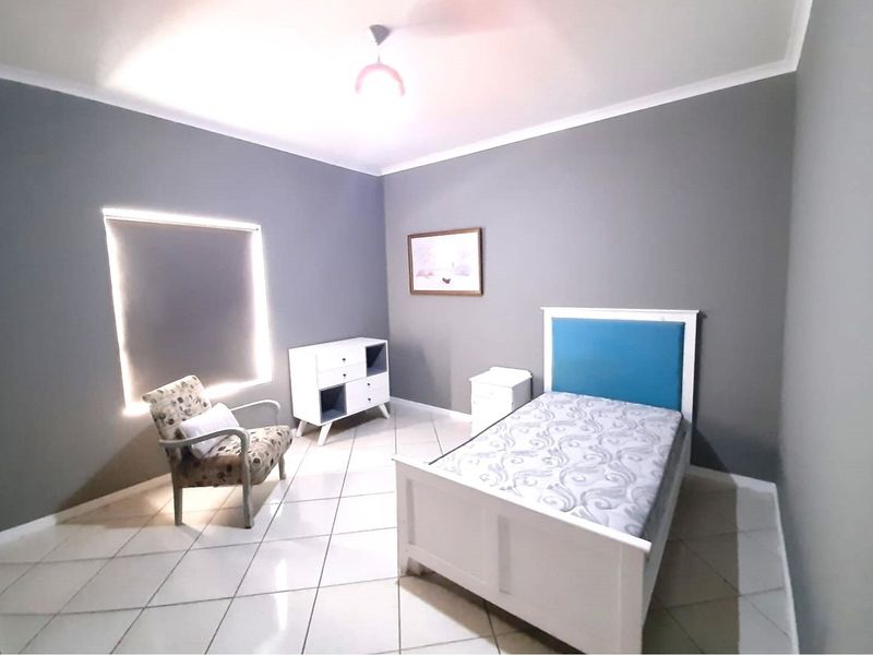 COTTAGE TO LET FOR ELDERY PERSON IN A HOME AWAY FROM HOME:  COUNTRY CLUB:  LANGEBAAN - Photo 9