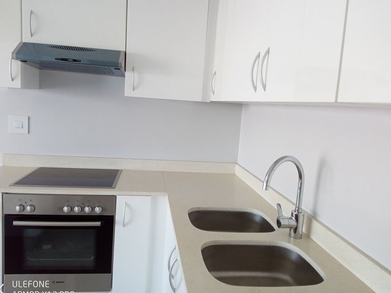 Epic apartment not to be missed - Photo 4