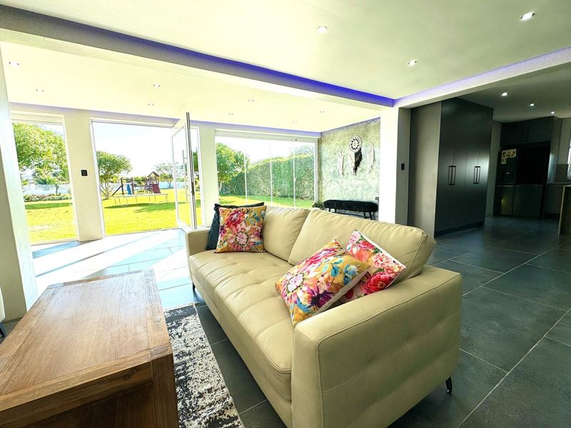 Tranquil Country Lifestyle in Langebaan - Photo 7