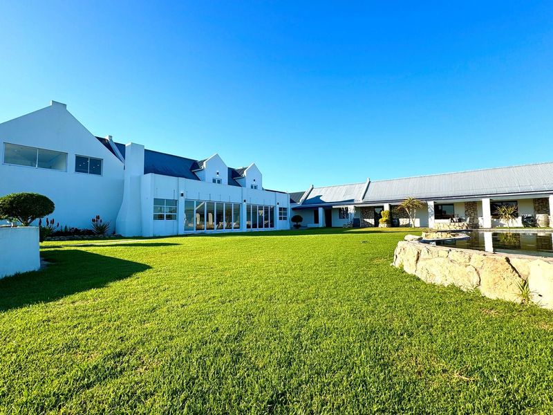 Tranquil Country Lifestyle in Langebaan - Photo 2