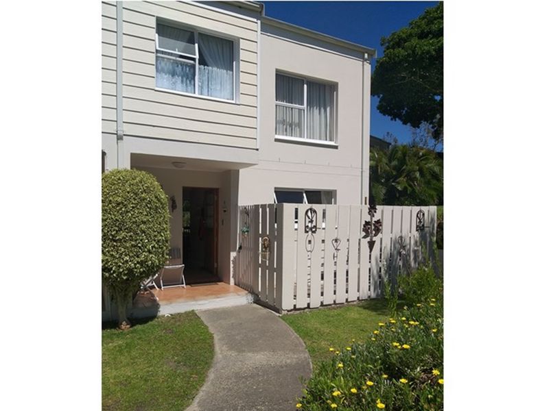 Fully Furnished and Equipped Rental available NOW until end of November 2026 - Photo 2