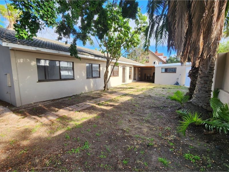 Modern Elegance Awaits At This Spacious Home! - Photo 2
