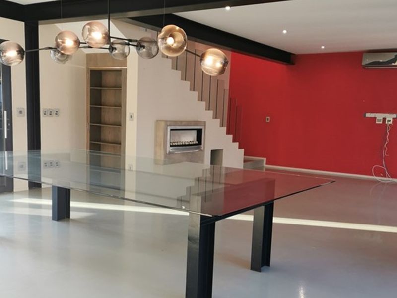 Unparalleled 3-Bedroom Masterpiece - Photo 6